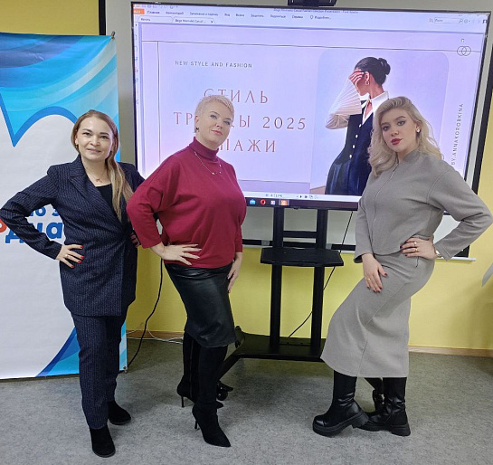 В Новом Уренгое прошла встреча участниц женского клуба "По зову сердца"