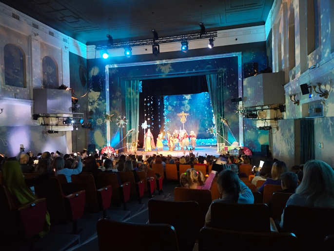 Волшебная сказка в подарок маленьким зрителям