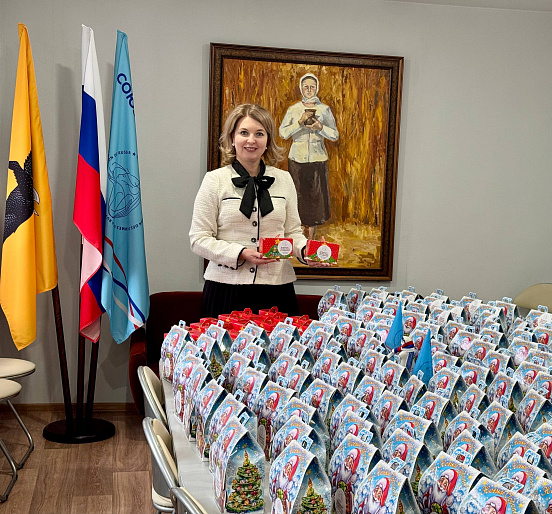 Женщины Ярославии дали старт традиционной акции «Рождественский подарок» 