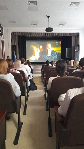 В медицинском колледже посмотрели фильм "Мамино письмо"