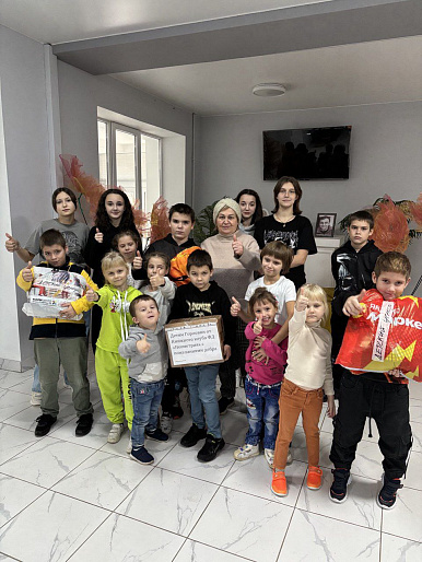 Новогоднее чудо для детей Горловки