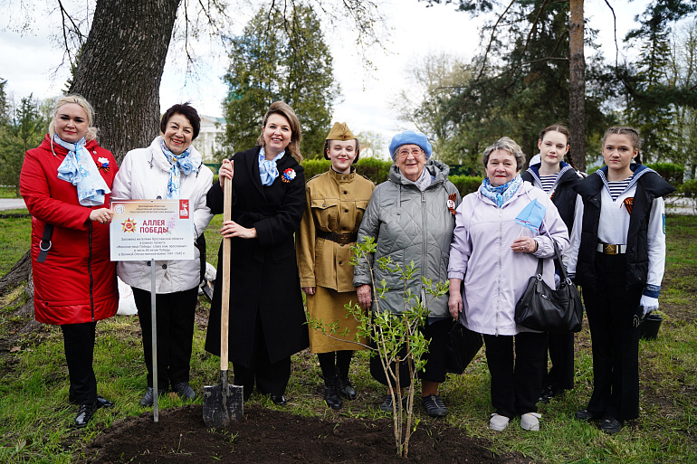 «Сирень Победы» расцвела в Ярославле