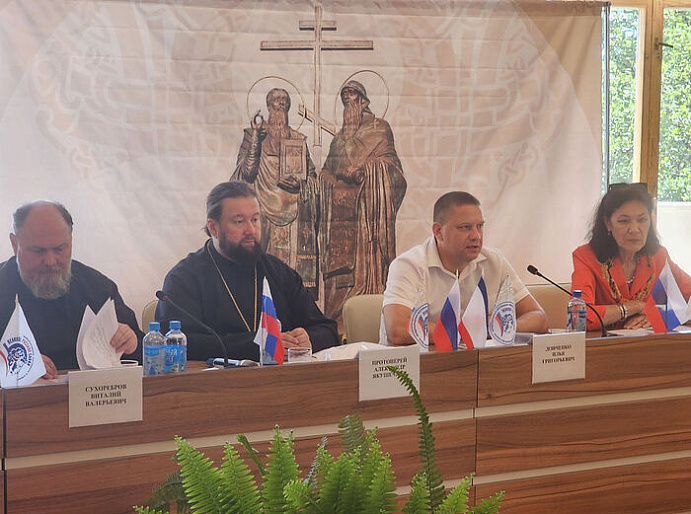 Представители Крымского РО СЖР приняли участие в фестивале «Великое русское слово»