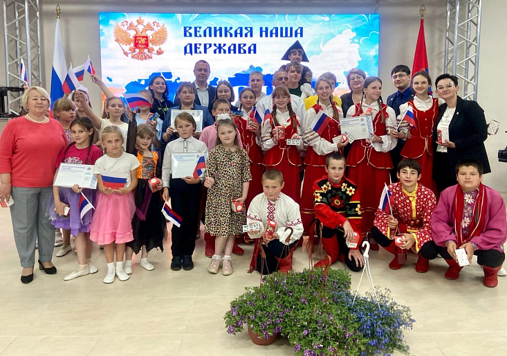 Детские творческие коллективы из Новоайдара посетили Тамбов