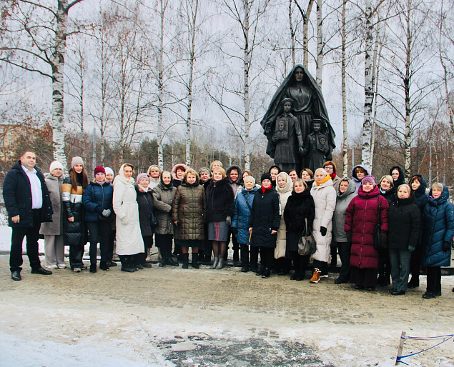 Активистки Карельского отделения СЖР почтили память солдатских матерей России