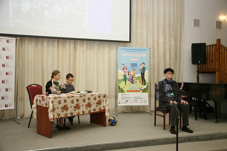 В Горьковке прошла литературно-поэтическая встреча «Говорим о Родине»