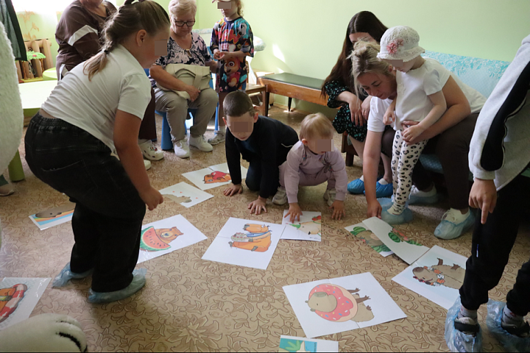 Акция «Счастливое детство» с Родниковским женсоветом