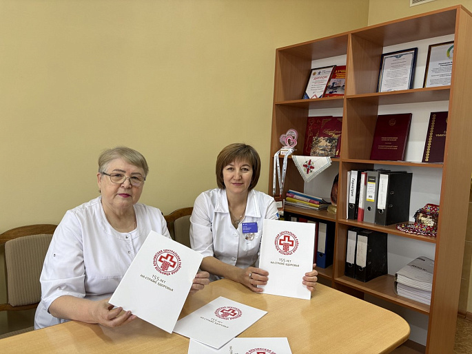 Активисты Яльчикского женсовета - авторы книги «155 лет на страже здоровья»