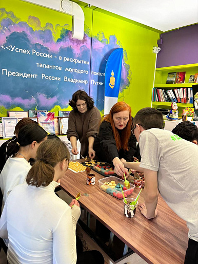 Бурятская союзница, жена бойца СВО, провела мастер-класс с особым смыслом