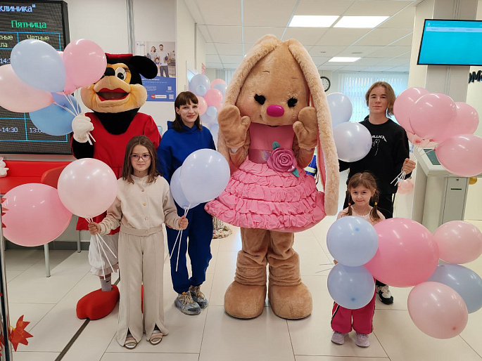 Новоуренгойский женсовет подарил праздник будущим мамам