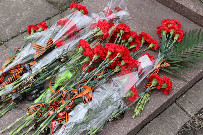 Женсоветы ДНР приняли участие в мероприятиях ко Дню воина-интернационалиста