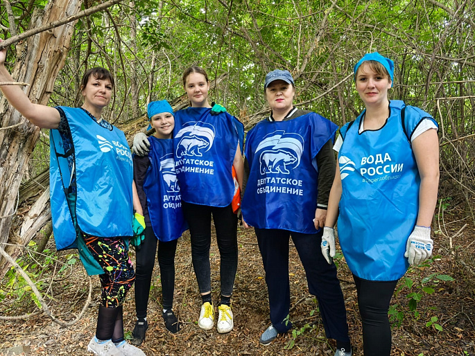 Активисты Новоспасского женсовета приняли участие в экологической акции "Вода России"