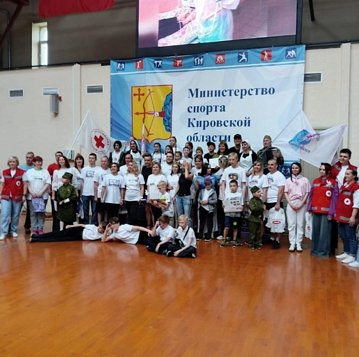 Семьи активисток Нововятского и Ленинского женсоветов приняли участие в эстафете "Милосердики"