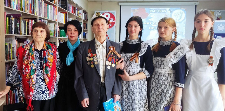 Преемственность поколений воинов-освободителей – девиз Дня Победы в Кузбассе