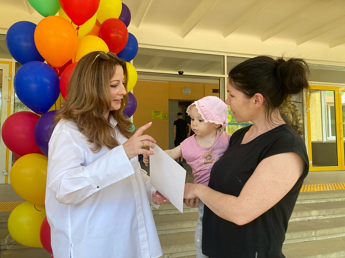 Крымские союзницы устроили праздник для пациентов Республиканской детской клинической больницы