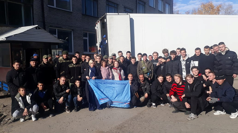 Двадцатый по счету 20-ти тонный груз из Алтайского края - уже в дороге на СВО