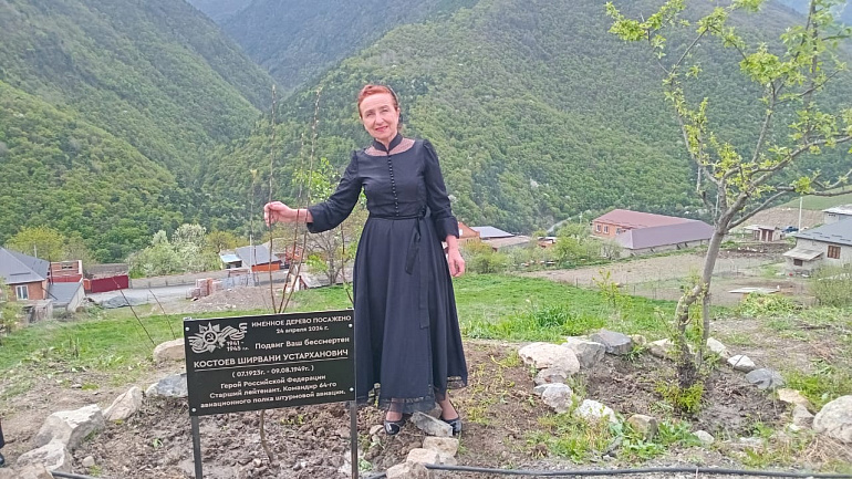 Посол культуры Союза женщин России участвовала в высадке деревьев в честь Дня Победы