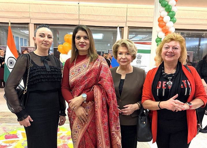 Председатель Санкт-Петербургского отделения СЖР стала почётным гостем на Дне Республики Индия