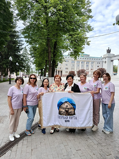 Очередная группа башкирских женщин-волонтеров отправилась на Донбасс помогать в госпиталях