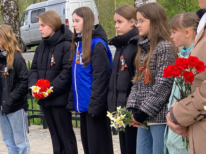 По следам погибших Героев - мероприятие Шимского женсовета