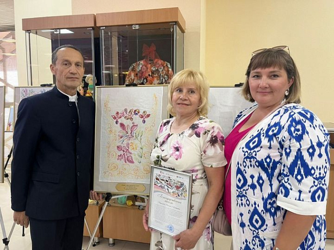 Председатель женсовета Кайбицкого района приняла участие в акции «Вышитая карта Республики Татарстан»