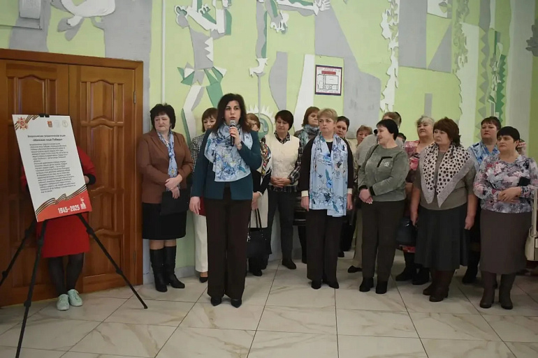 В Измалковском округе открылась фотовыставка «Женское лицо Победы»