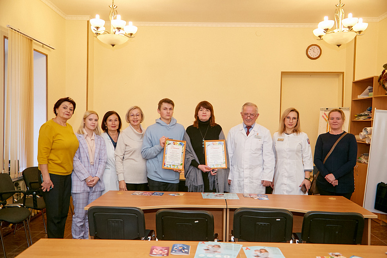 Завершение проекта "Знаю - живу (профилактика ВИЧ/СПИД)"