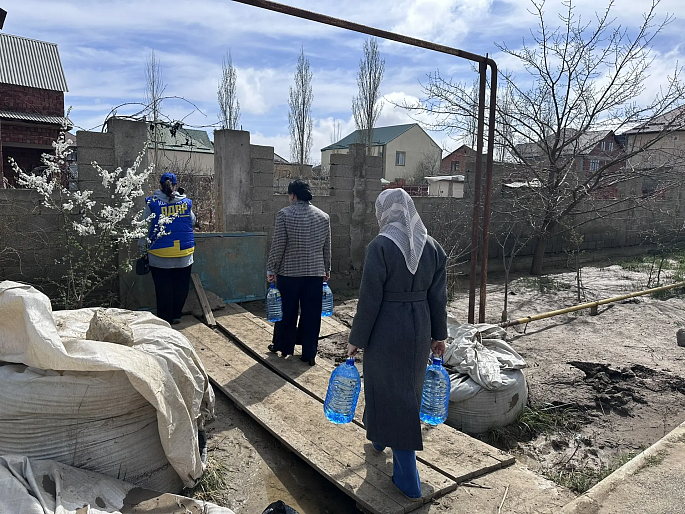 Благотворительная помощь пострадавшим от наводнения в Махачкале