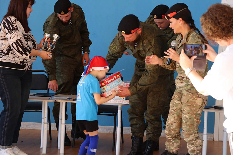 Севастопольские союзницы вместе с партнерами организовали семейный спортивный праздник