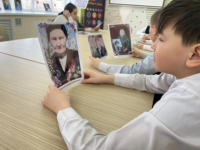 В Чувашии женсоветы организовали выставки о выдающихся женщинах