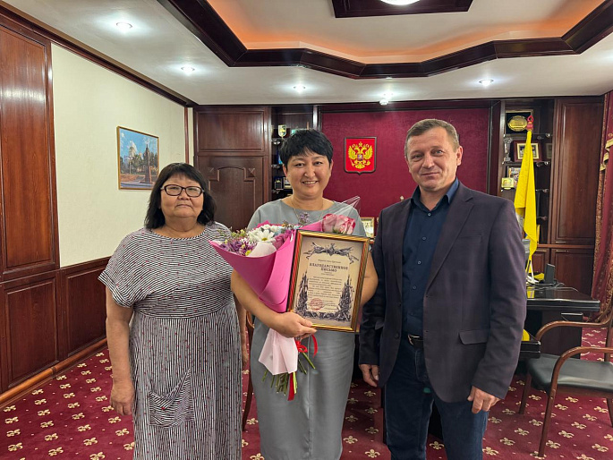 Благодарственное письмо НЦУО РФ вручено руководителю волонтерского движения