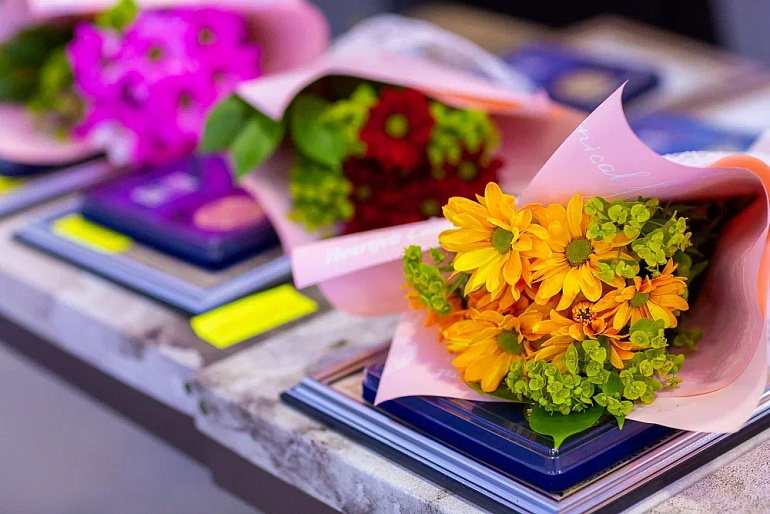 Супружеские пары Астрахани удостоены медалей «За любовь и верность»