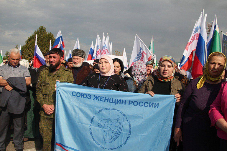 Представители ЧРО СЖР приняли участие в митинге против оскорбления чувств верующих