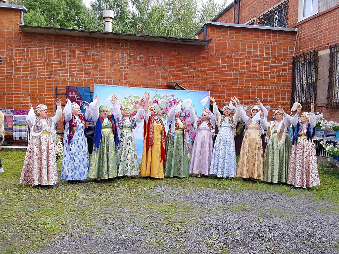В Кондопоге союзницы организовали фестиваль «Сплетём лето женскими руками»