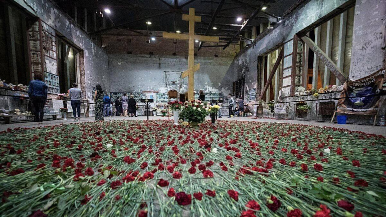 Эту трагедию невозможно забыть, это злодеяние нельзя простить!