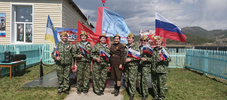 Женщины Прибайкалья организовали праздничный автопробег