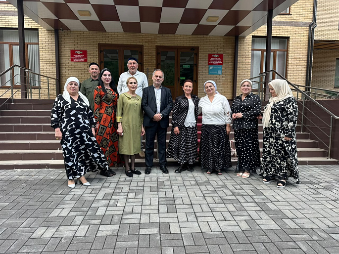 В Единый день фольклора Посол культуры СЖР инициировала концерт в Доме ветеранов