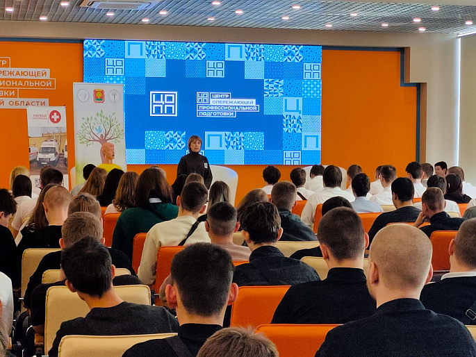 Студенты Липецкого колледжа транспорта и дорожного хозяйства учились оказывать первую медпомощь