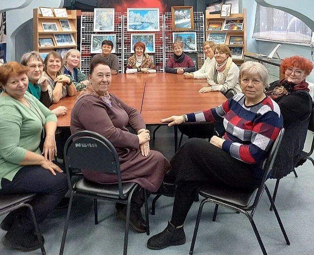 Активистки Заволжского женсовета провели литературно-музыкальную встречу