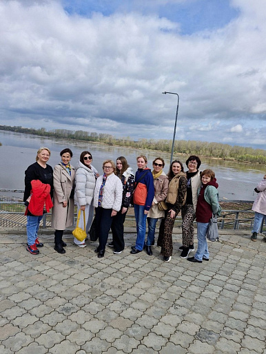 Кировские союзницы открыли сезон краеведческих поездок