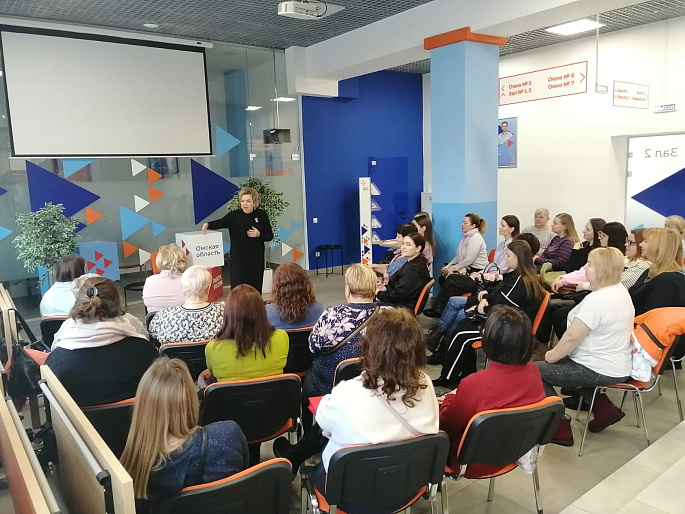 В Омской области продолжают работать женские клубы