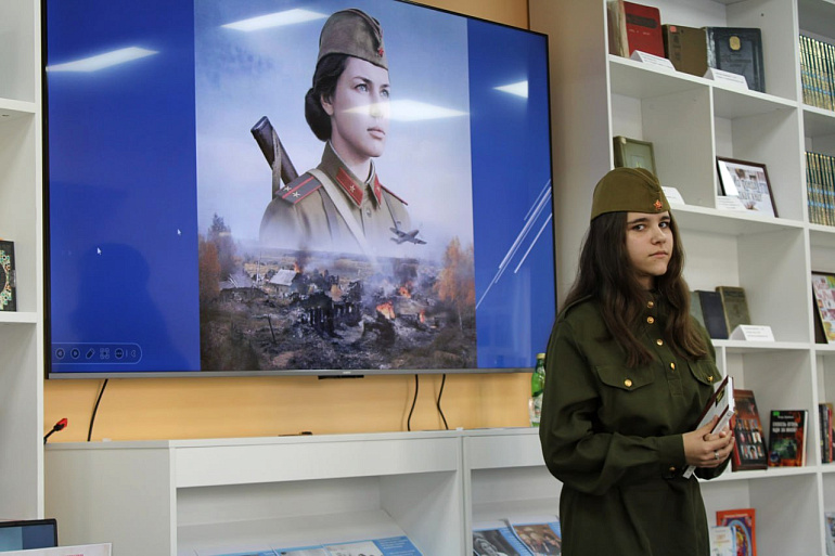 "Наследники подвига": в ДНР открылись "Гризодубовские чтения"