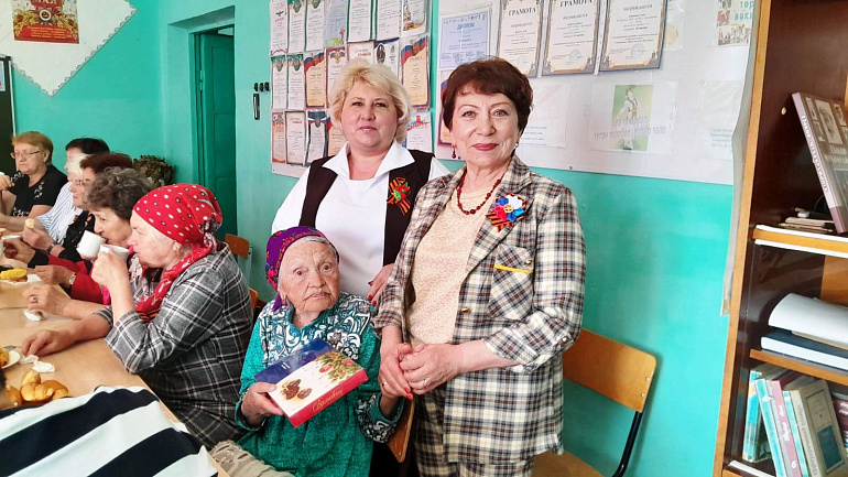 «Я помню и горжусь». В школе села Алтата говорили о героях прошлого и настоящего