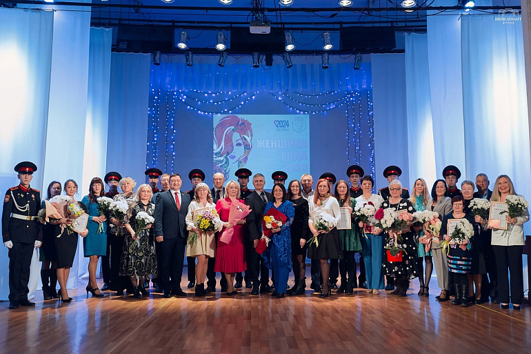 В Нововятске чествовали победительниц этапа конкурса "Женщина года - 2023"