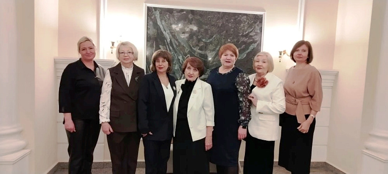 8 марта с алтайскими женсоветами