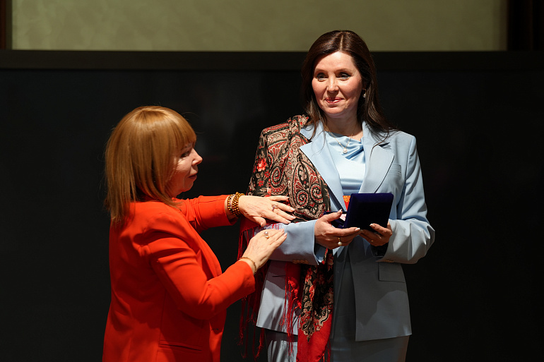 В Хабаровске выбрали "Женщину года 2025"