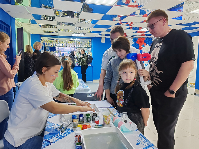В Новом Уренгое стартовал Благотворительный марафон "СВОИ"