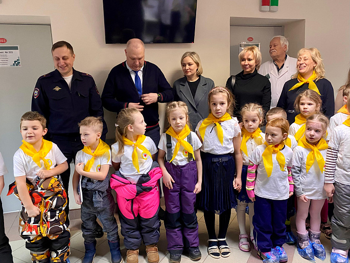 Игрушки придают храбрости маленьким пациентам в Дубне