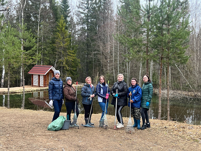 Женсоветы Вологодчины вышли на весенние субботники