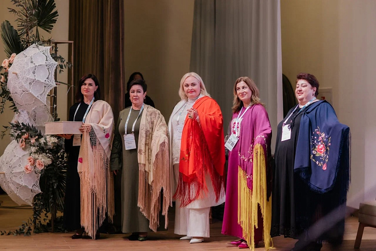 Делегация союзниц из Карачаево-Черкесии приняла участие в фестивале "Сочинская весна"